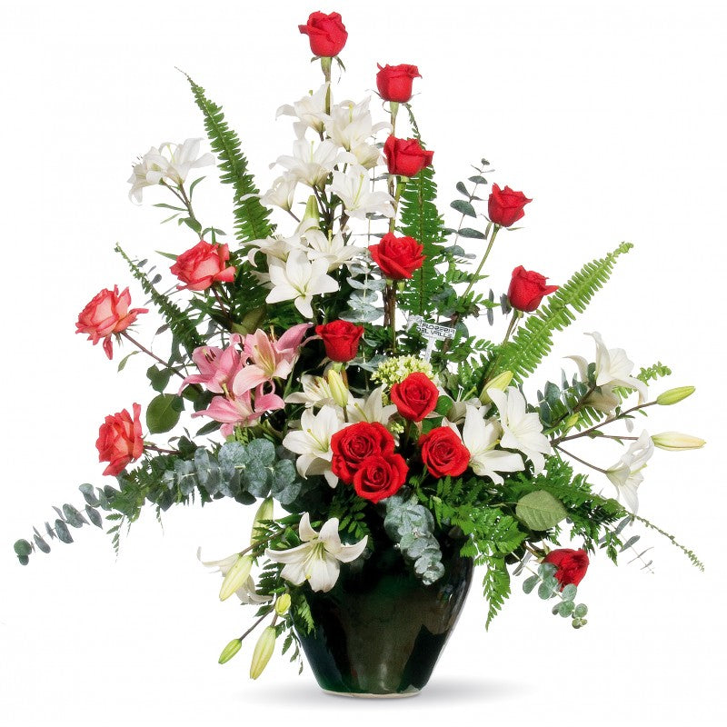 Ofrenda Floral Mediana con Rosas y Lilis
